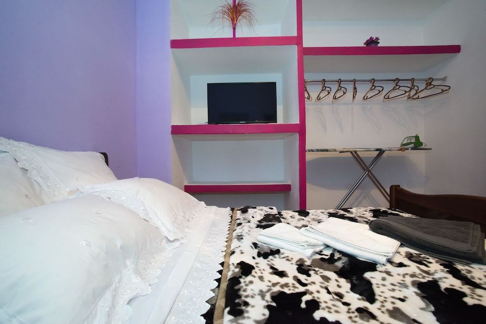 Urban 1861 Standard Double Room, Shared Bathroom 5