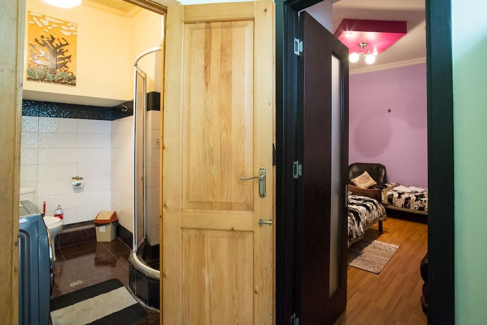 Urban 1861 Classic Quadruple Room, Shared Bathroom 7