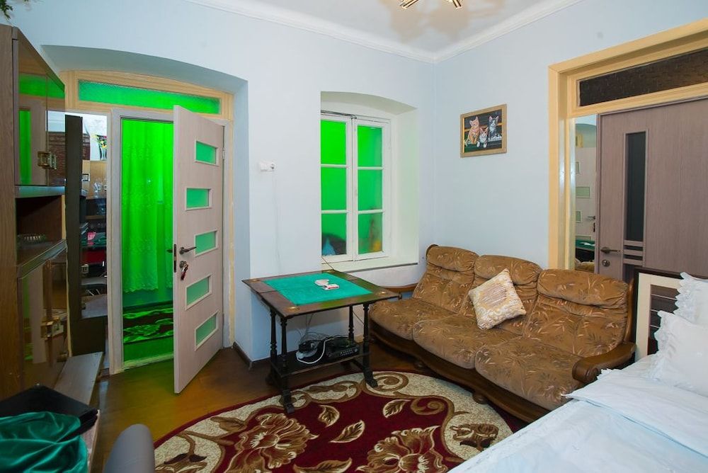 Urban 1861 Standard Double Room, Shared Bathroom 9