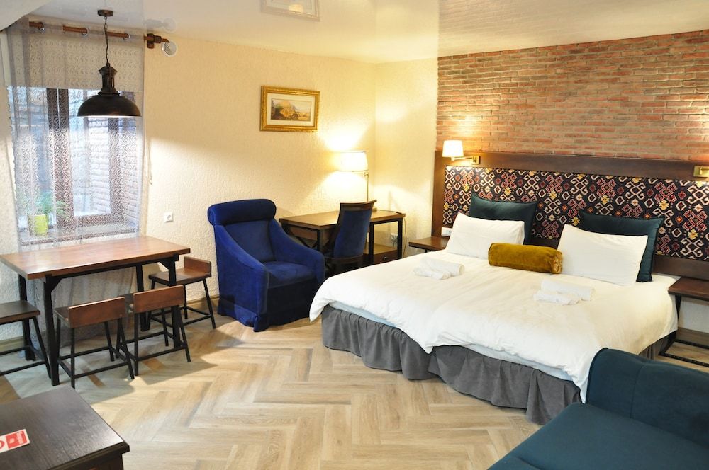 Botanical 21 Apartments Studio (for 4 adults) 3