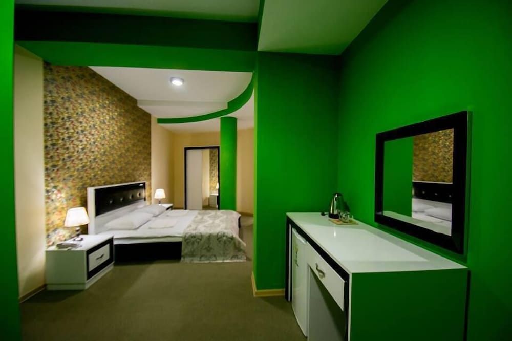 undefined Hotel Batoni 7