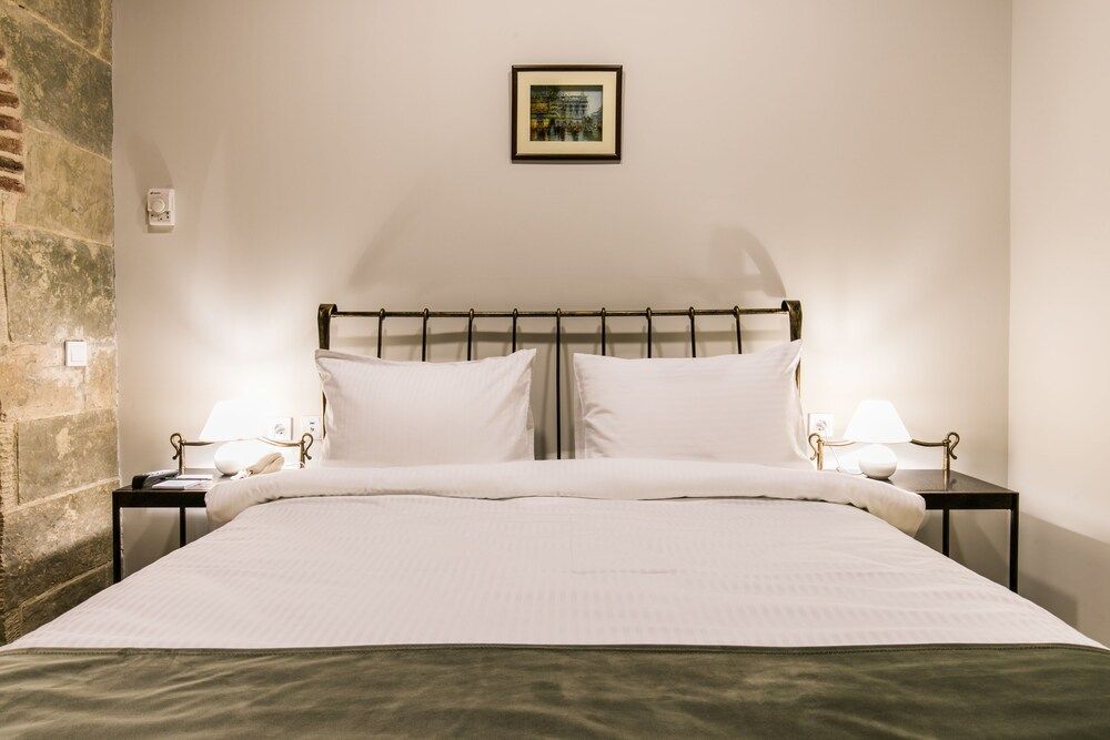 Emigrant Economy Double Room 2