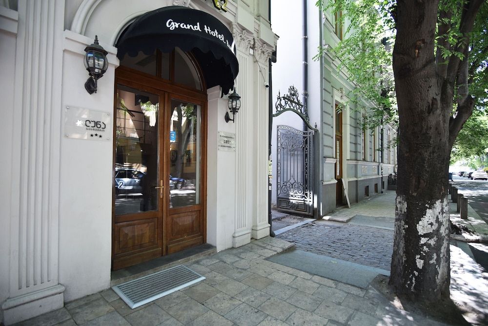 undefined Grand Hotel luna 7