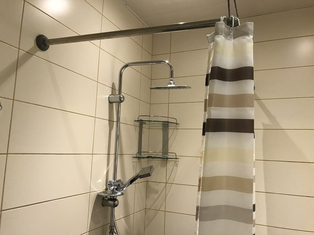 Talaveri Apartment in Old Tbilisi Superior Apartment, 2 Bedrooms, Mountain View, Garden Area 9