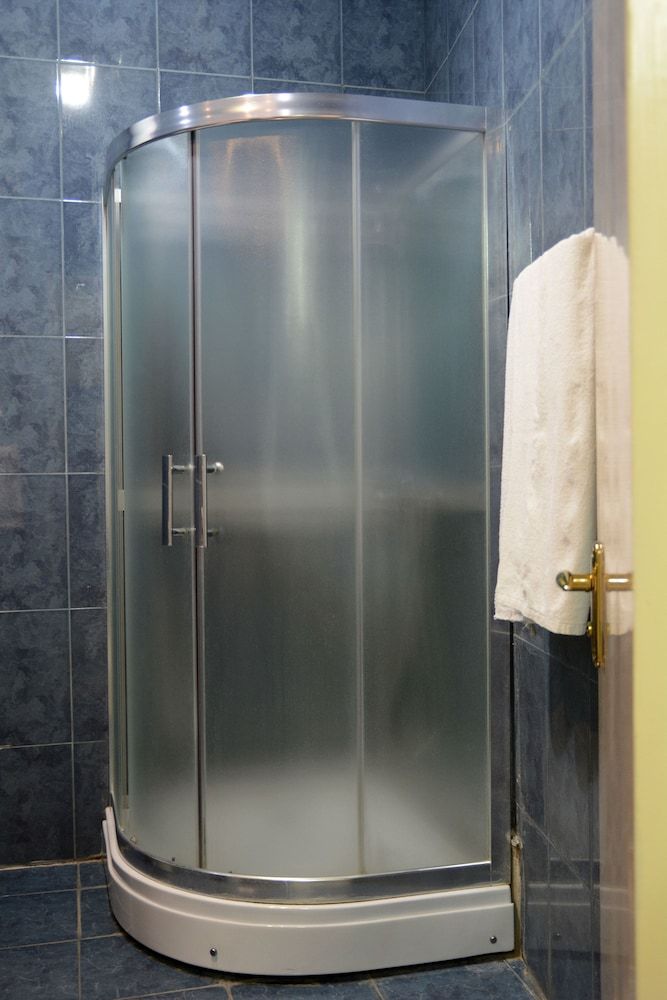 undefined Hotel Ata 3