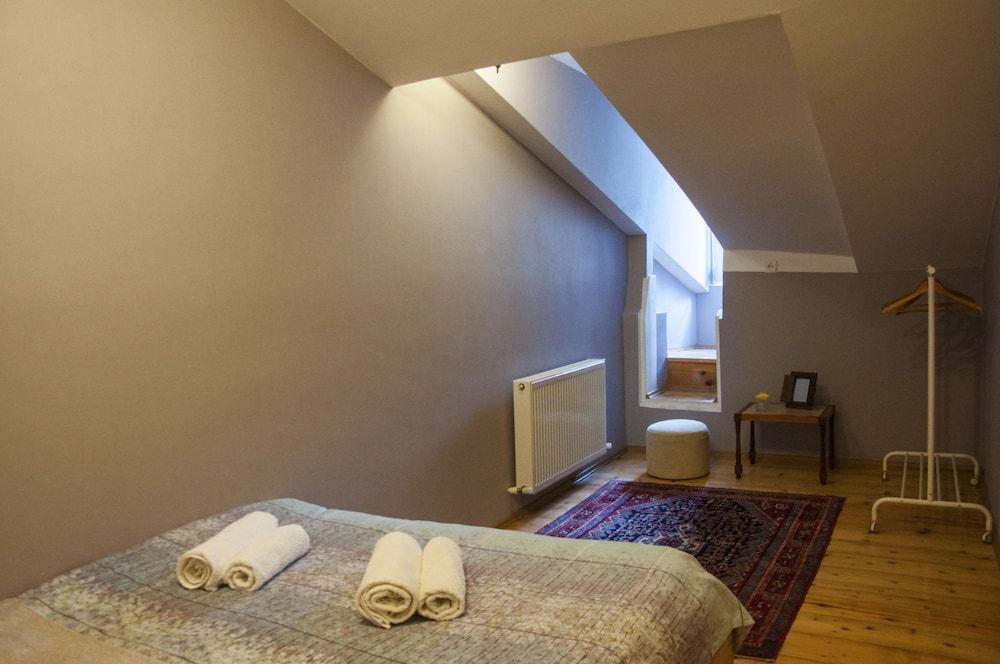 Guest House Lile Double Room, Shared Bathroom 2