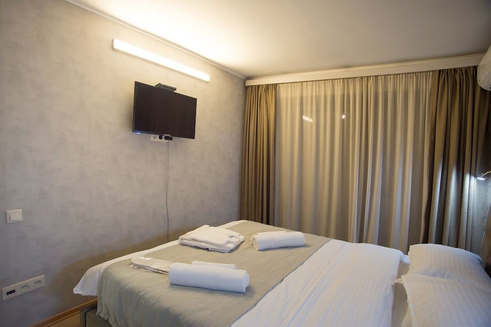 Hotel 9 rooms Basic Double Room