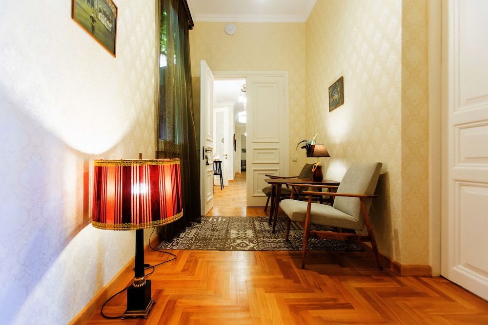 Bloom Boutique Hotel Deluxe Double Room 4