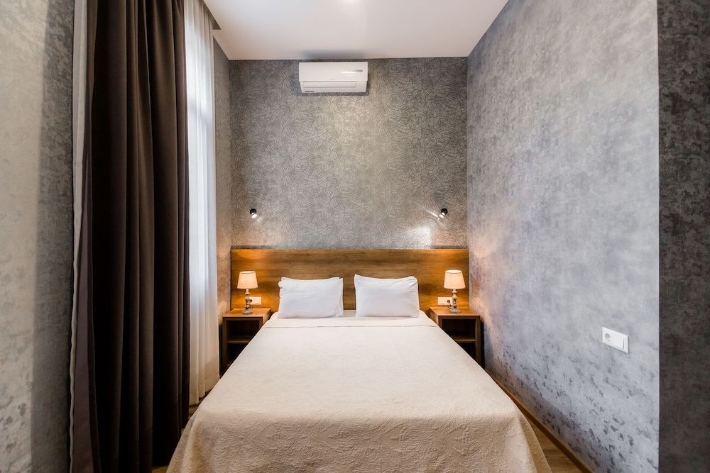 Hotel Angel Standard Double Room 8