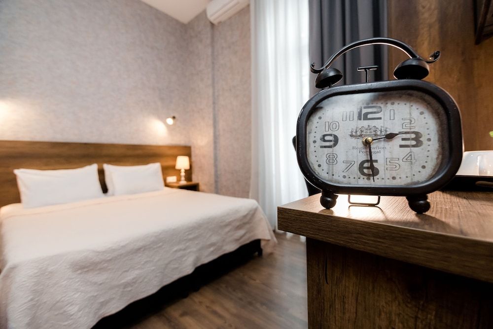 Hotel Angel Standard Double or Twin Room 6