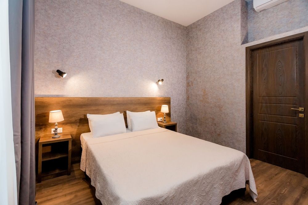 Hotel Angel Standard Double or Twin Room 10