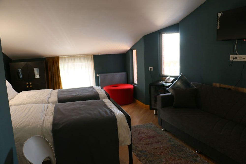 Boutique Hotel27 Plus Superior Twin Room, Garden View