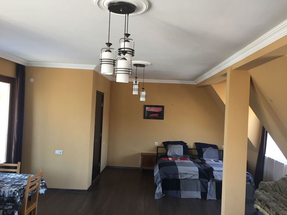 undefined Hotel Funduki 10