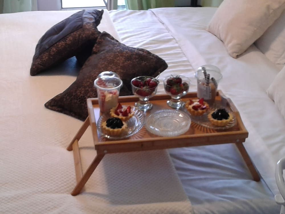 Senator Hotel Superior Double or Twin Room, Balcony, City View 5