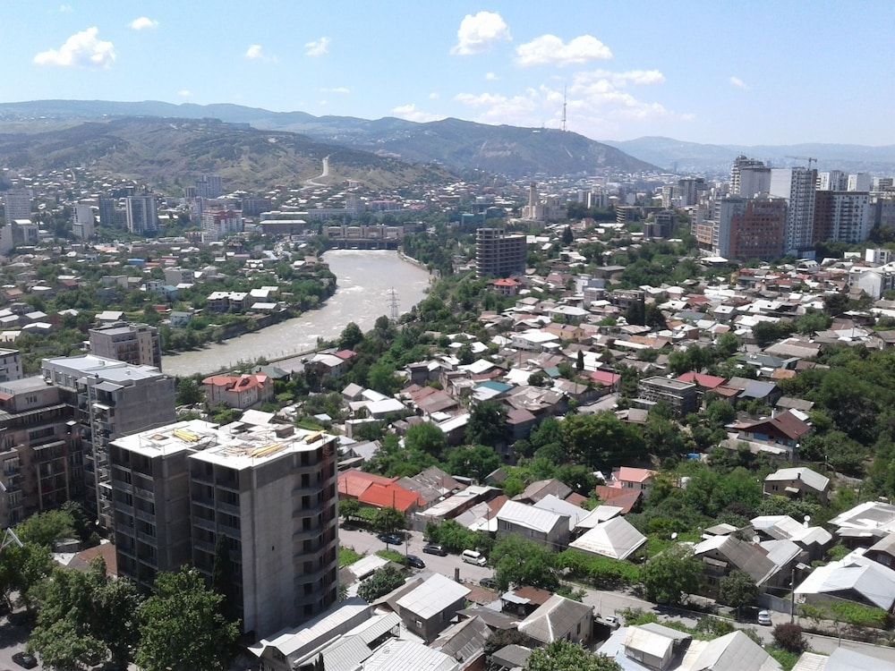 undefined Senator Hotel 7