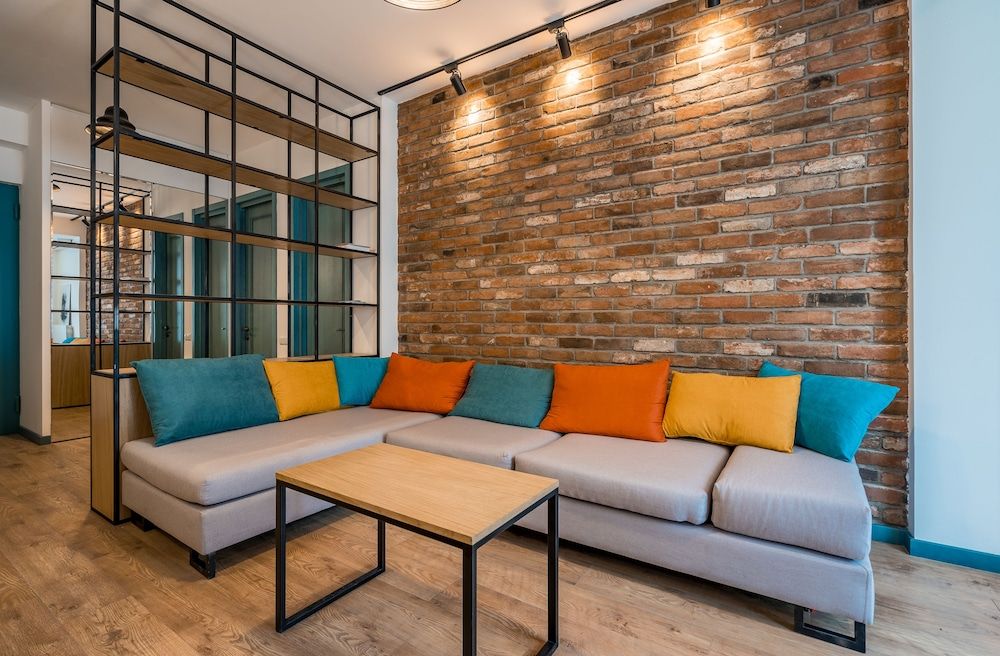 undefined Easy Hotel 10