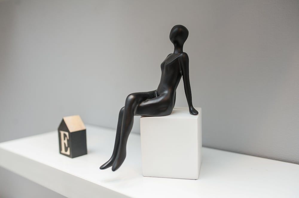 Easy Hotel Twin Room 5