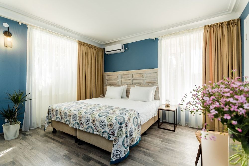 Gvino Minda Hotel Standard Double or Twin Room 7