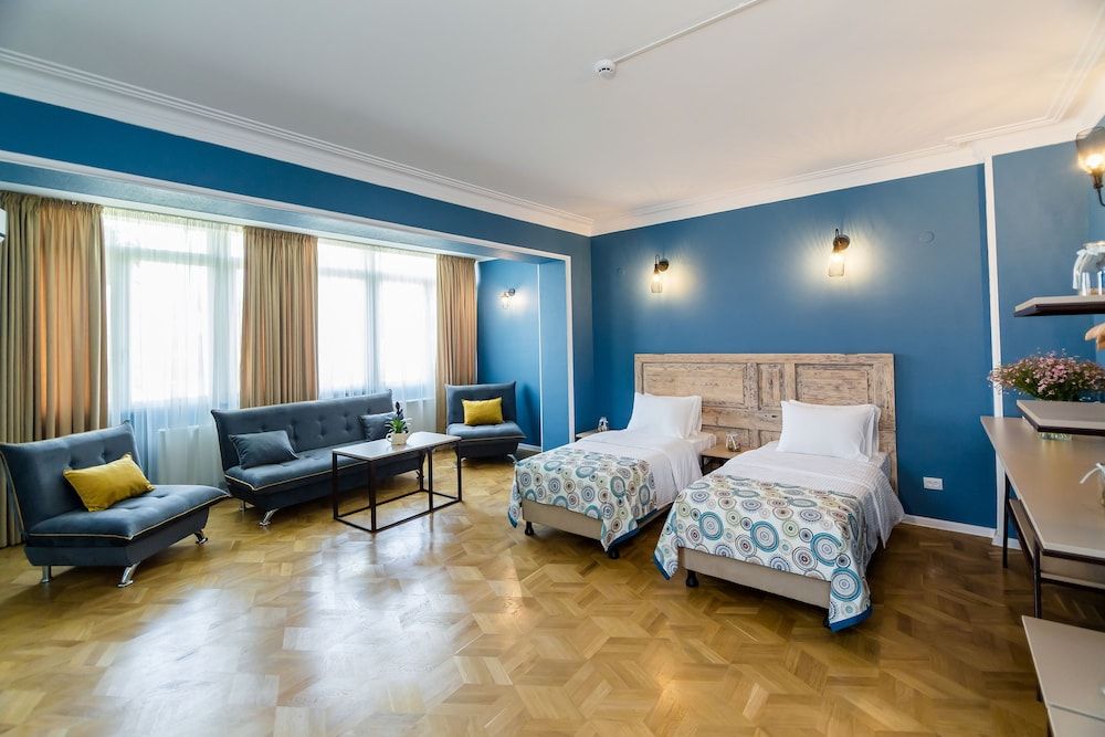 Gvino Minda Hotel Deluxe Double or Twin Room, Balcony 2