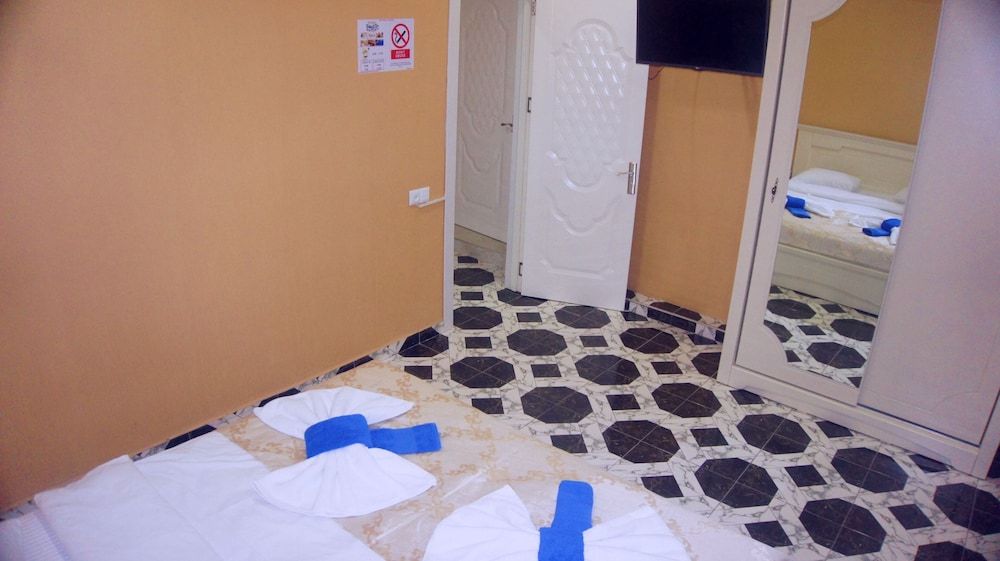 Elite Lux Hotel Family Suite, Multiple Beds, Non Smoking 8