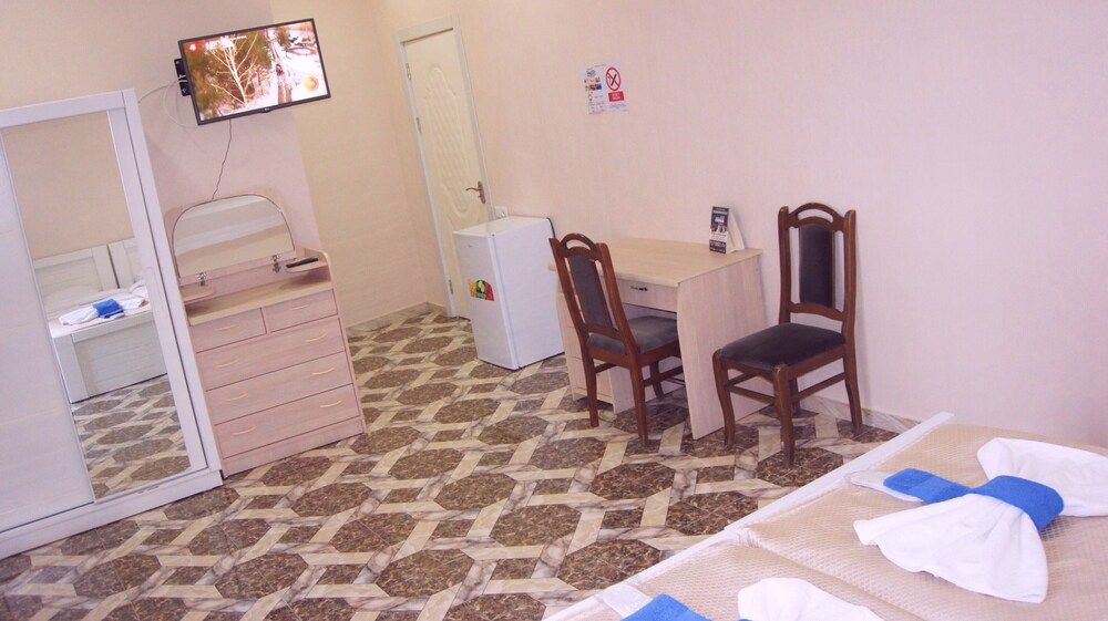 undefined Elite Lux Hotel 3