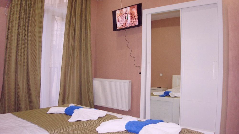 Elite Lux Hotel Classic Suite, 2 Twin Beds, Non Smoking 2