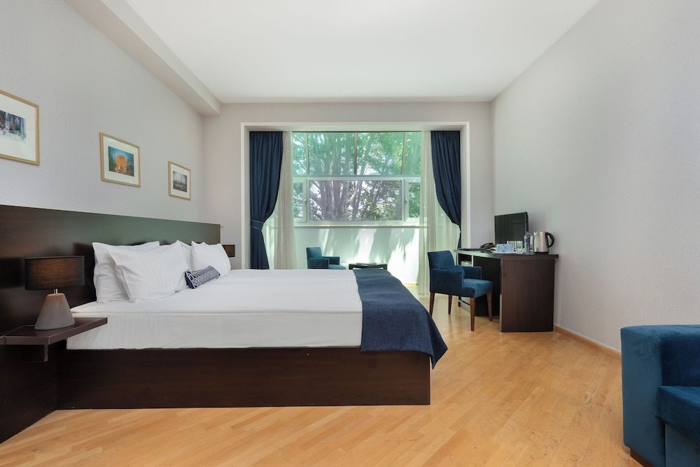 undefined Hotel Bella Casa 3