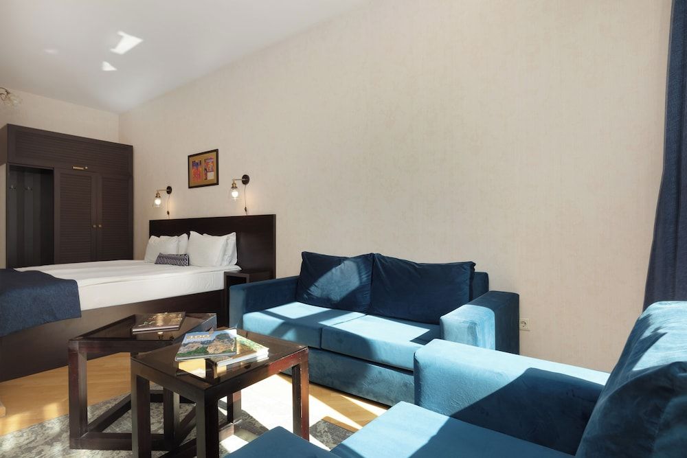 Hotel Bella Casa Grand Double or Twin Room 4