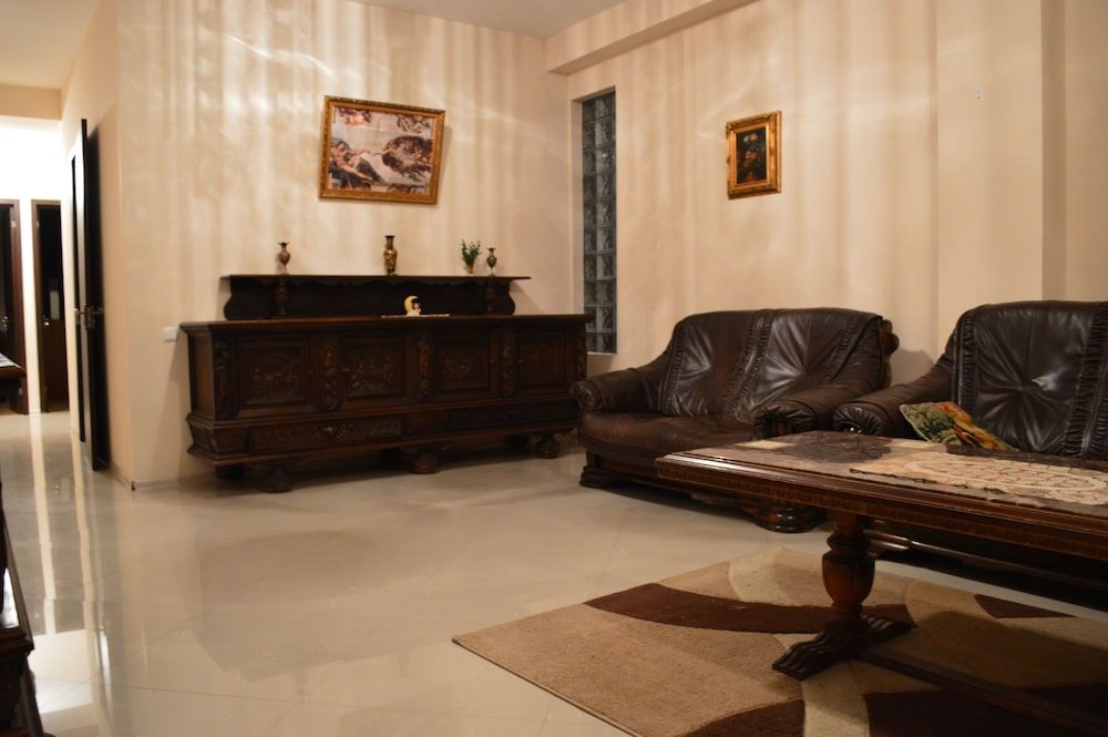 Apartment Pikris Gora Family Apartment, 2 Bedrooms, Balcony, City View 2