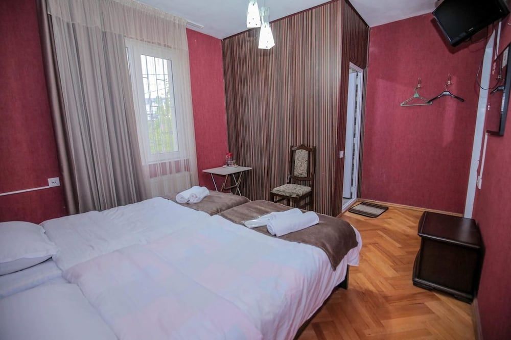 Family Hotel Laba Standard Triple Room 5