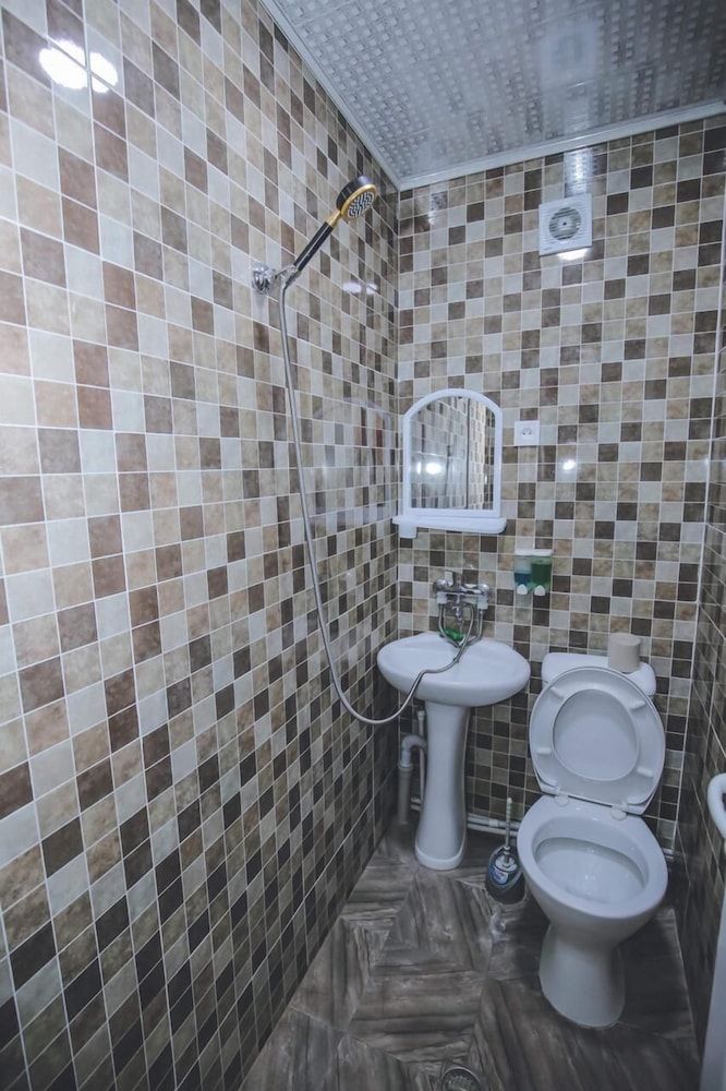 Family Hotel Laba Standard Triple Room 6