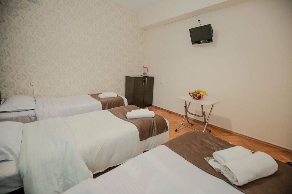Family Hotel Laba Deluxe Triple Room 2