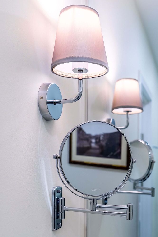 Tiflis Opera Aparthotel Royal Apartment, 1 King Bed with Sofa bed, City View 11