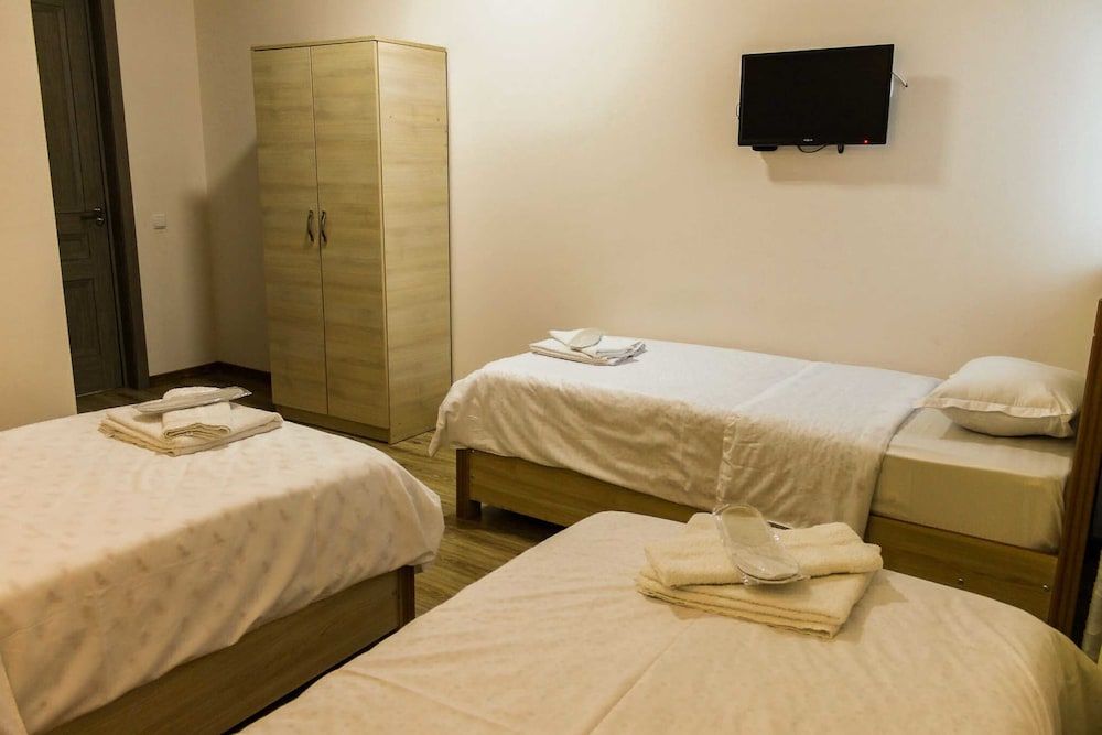 undefined Hotel Click 10