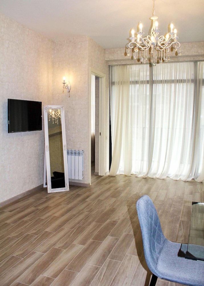 undefined Hosthub Apartment On Shatberashvili Str 10