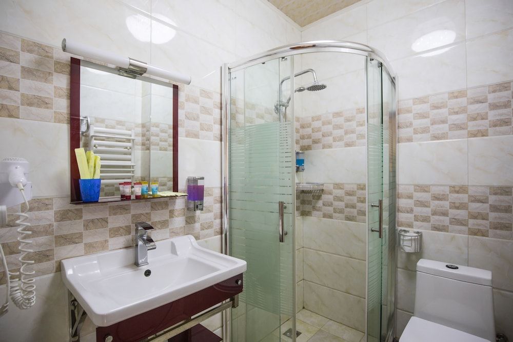 Hotel Garden House Deluxe Double Room 4