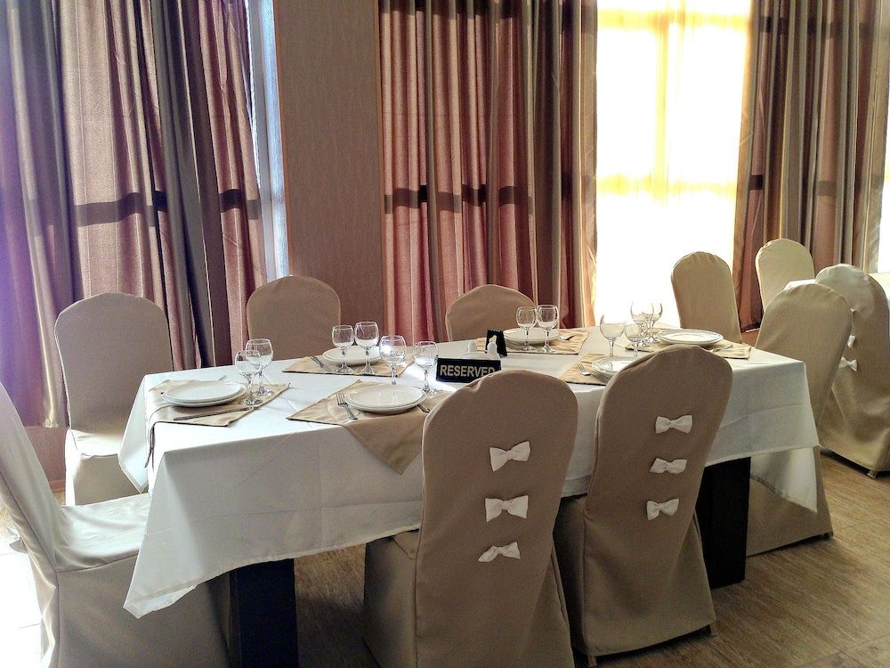 undefined Hotel like 4