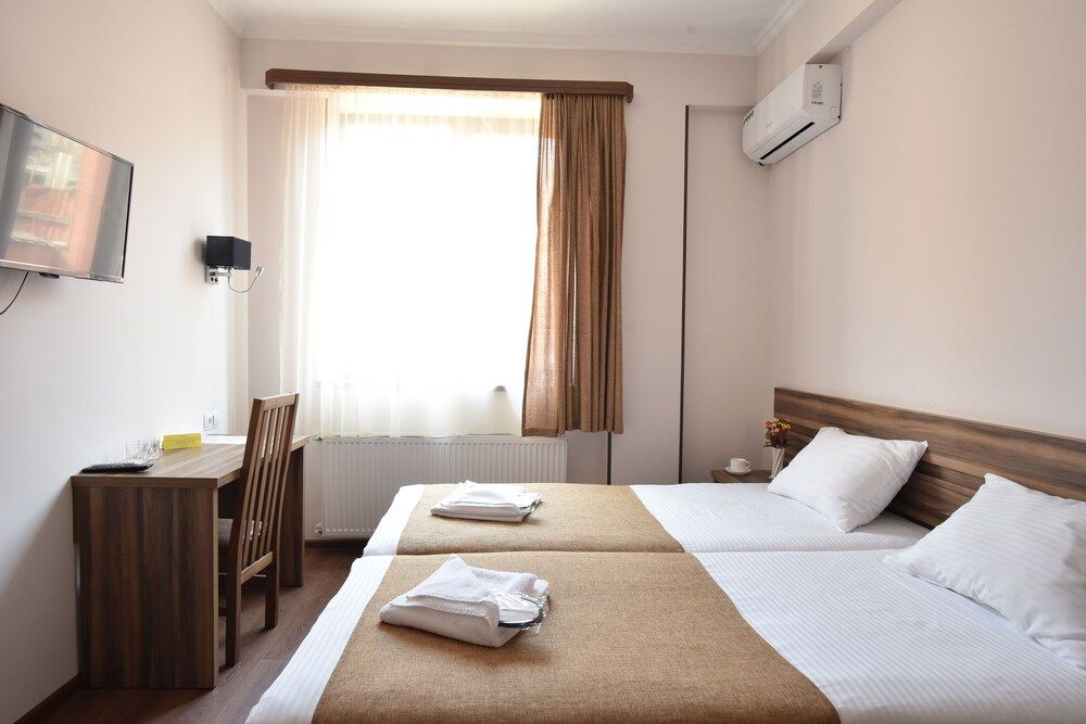 undefined Day Room Art Hotel 2