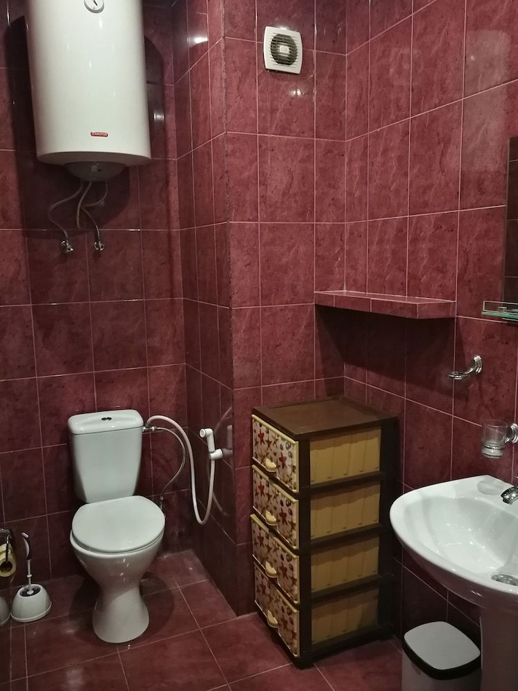 Shartava Platz Apartment 12