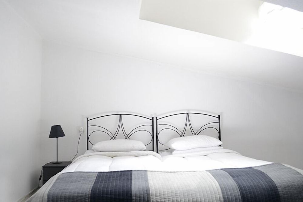 undefined Hotel Opera 8