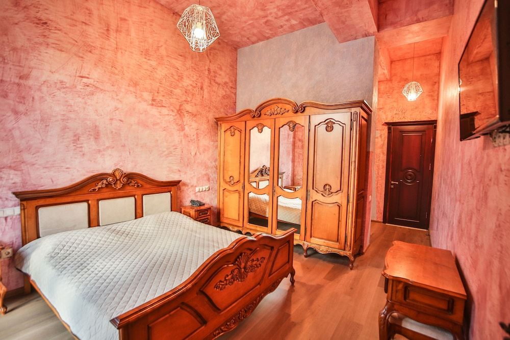 Hotel Wine Palace Standard Double Room 4