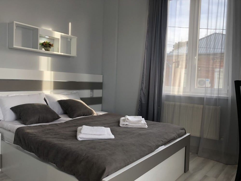 White House Tbilisi Inn Standard Double Room 4