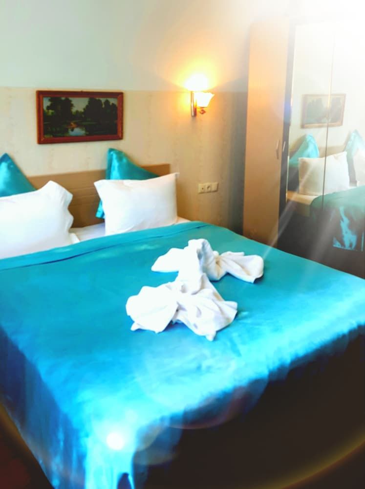 undefined Hotel Antalia 10