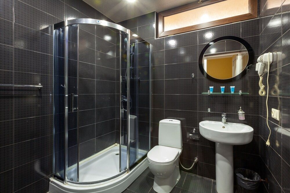 Nine Hotel Triple Room, Multiple Beds, Non Smoking 6