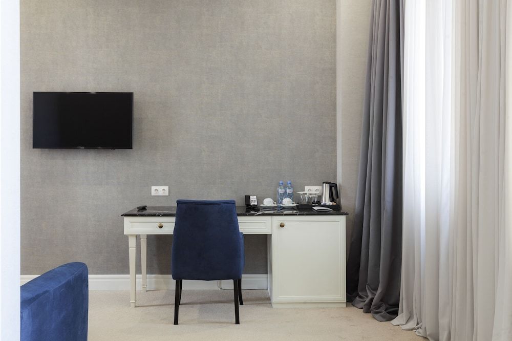 Lifferent Hotel & Spa Family Suite, Balcony 8