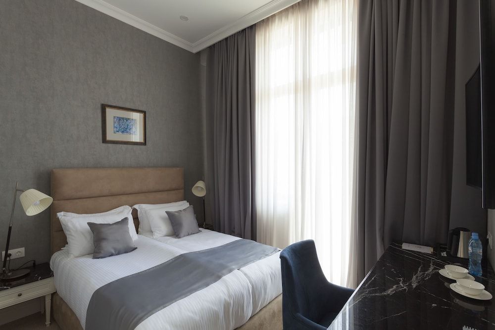 undefined Lifferent Hotel & Spa 5