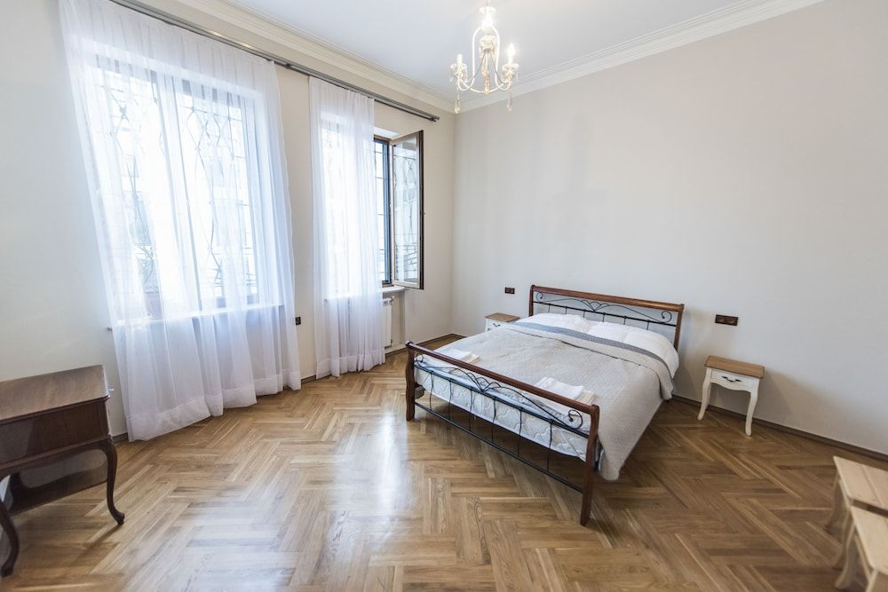 Classic Apartment