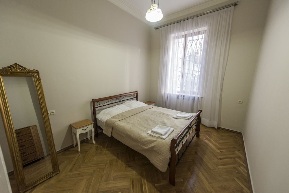Classic Apartment