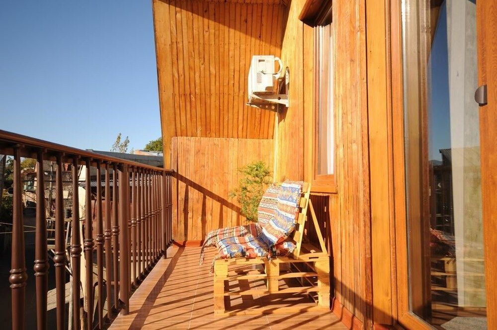 Hotel 7 Rooms Twin Room, City View 2