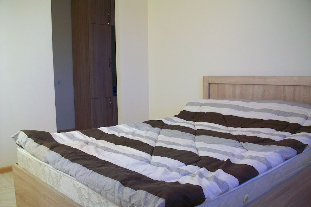 Hotel Ivertubani Basic Quadruple Room, Mountain View 10